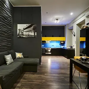 Location Yellow-black Budapest